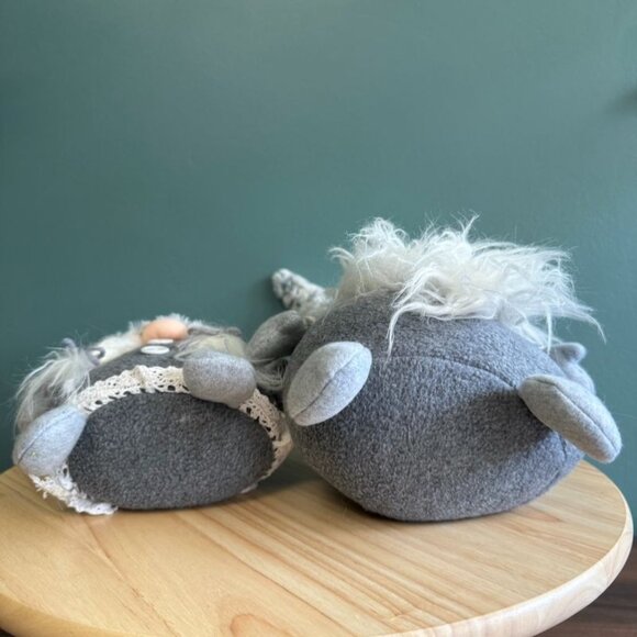 Mr & Mrs Gnome Plush Decoration Set 17" Tall Gray Winter Bean Bag Weighted Base - Picture 8 of 10